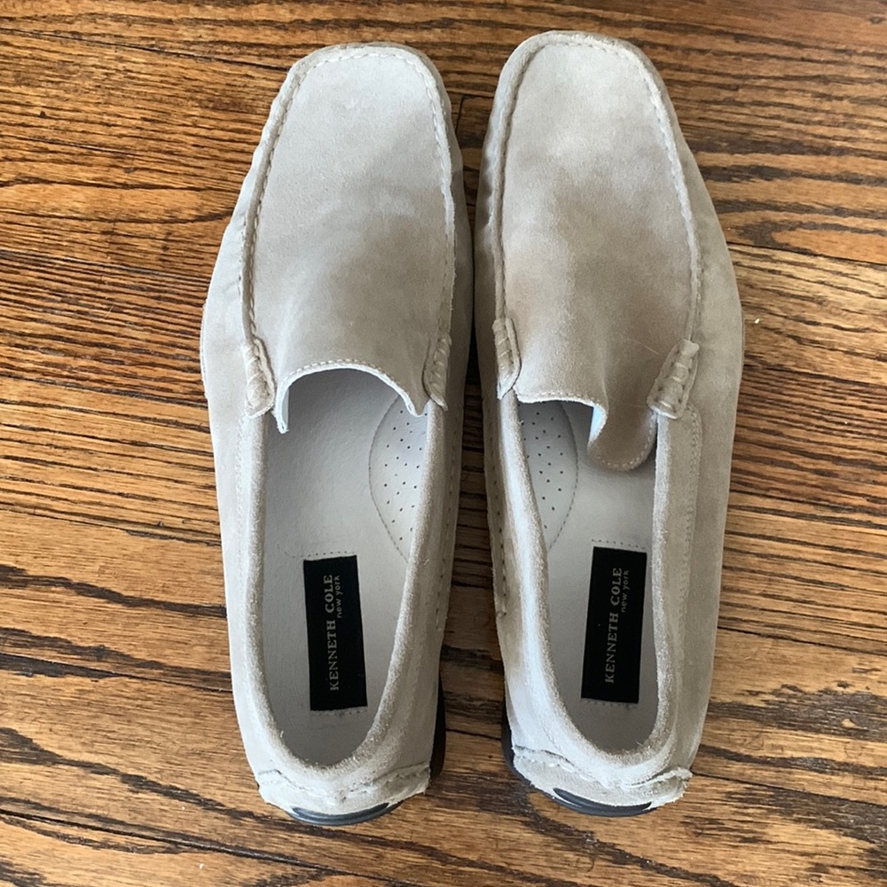 Mens Kenneth Cole Leather Beige Loafer’s Size 12